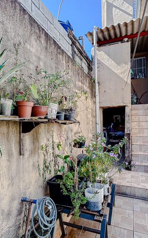 Casa à venda com 120m², 3 quartos e 1 vagaÁrea externa