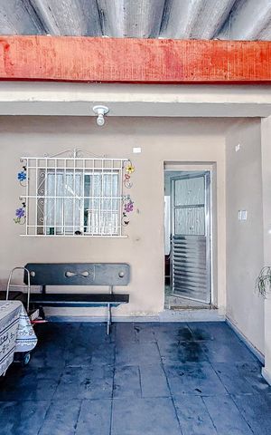 Casa à venda com 120m², 3 quartos e 1 vagaGaragem