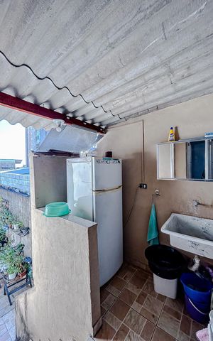 Casa à venda com 120m², 3 quartos e 1 vagaÁrea de Serviço