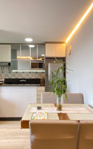 Apartamento à venda com 54m², 2 quartos e 1 vaga Apartamento à venda com 54m², 2 quartos e 1 vagaSala