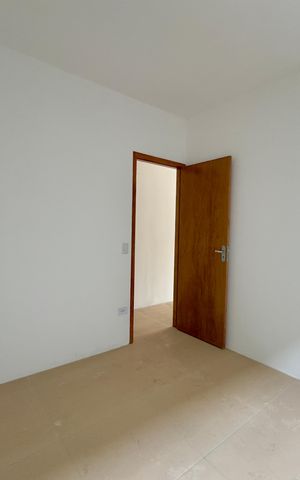 Casa à venda com 160m², 3 quartos e 5 vagas Casa à venda com 160m², 3 quartos e 5 vagasQuarto 2