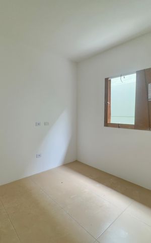 Casa à venda com 160m², 3 quartos e 5 vagas Casa à venda com 160m², 3 quartos e 5 vagasQuarto 3