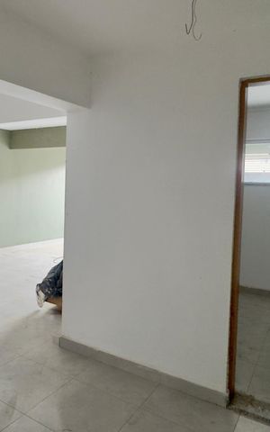 Casa à venda com 160m², 3 quartos e 5 vagas Casa à venda com 160m², 3 quartos e 5 vagasGaragem
