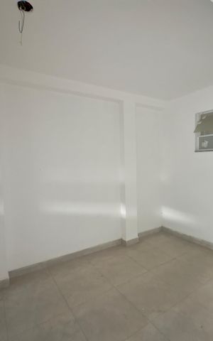 Casa à venda com 160m², 3 quartos e 5 vagas Casa à venda com 160m², 3 quartos e 5 vagasGaragem