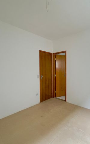 Casa à venda com 160m², 3 quartos e 5 vagas Casa à venda com 160m², 3 quartos e 5 vagasQuarto 3