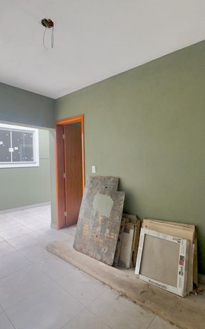 Casa à venda com 160m², 3 quartos e 5 vagas Casa à venda com 160m², 3 quartos e 5 vagasÁrea de Serviço