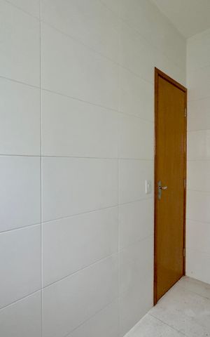 Casa à venda com 160m², 3 quartos e 5 vagas Casa à venda com 160m², 3 quartos e 5 vagasBanheiro 1