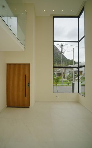 Casa de condomínio para alugar com 258m², 3 quartos e 4 vagas Casa de condomínio para alugar com 258m², 3 quartos e 4 vagasSala