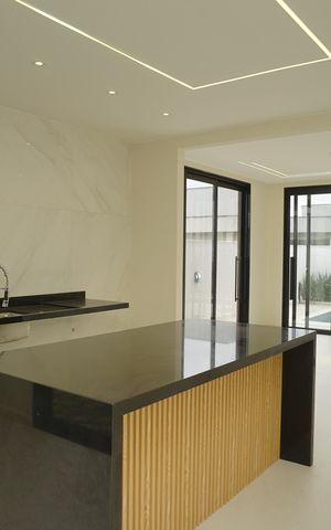 Casa de condomínio para alugar com 258m², 3 quartos e 4 vagas Casa de condomínio para alugar com 258m², 3 quartos e 4 vagasCozinha