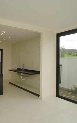 Casa de condomínio para alugar com 258m², 3 quartos e 4 vagas Casa de condomínio para alugar com 258m², 3 quartos e 4 vagasÁrea gourmet