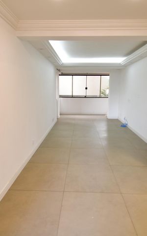 Apartamento para alugar com 96m², 2 quartos e 1 vagaSala