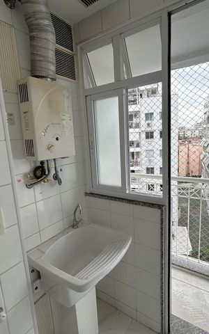 Apartamento à venda com 63m², 2 quartos e 1 vagaÁrea de Serviço