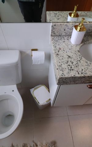 Apartamento para alugar com 49m², 2 quartos e 1 vagaBanheiro 