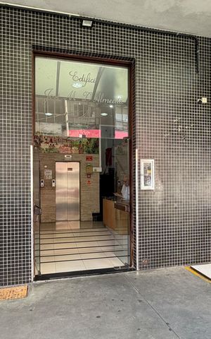 Apartamento para alugar com 114m², 2 quartos e sem vagaFachada