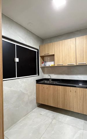 Casa de condomínio para alugar com 350m², 5 quartos e 1 vaga Casa de condomínio para alugar com 350m², 5 quartos e 1 vagaÁrea de serviço
