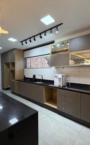 Casa de condomínio para alugar com 350m², 5 quartos e 1 vaga Casa de condomínio para alugar com 350m², 5 quartos e 1 vagaCozinha