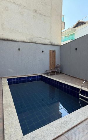 Casa de condomínio para alugar com 350m², 5 quartos e 1 vaga Casa de condomínio para alugar com 350m², 5 quartos e 1 vagaÁrea comum - Piscina
