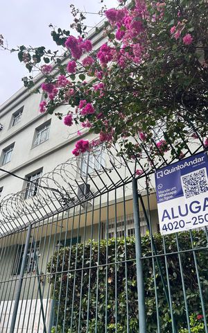 Apartamento para alugar com 45m², 2 quartos e sem vaga Apartamento para alugar com 45m², 2 quartos e sem vagaFachada