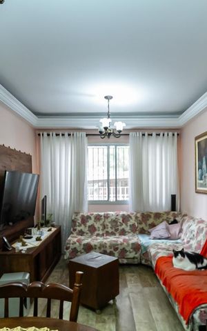 Apartamento à venda com 61m², 2 quartos e 1 vaga Apartamento à venda com 61m², 2 quartos e 1 vagaSala