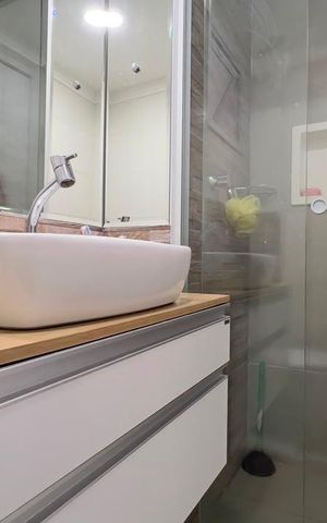 Apartamento à venda com 72m², 3 quartos e 1 vaga Apartamento à venda com 72m², 3 quartos e 1 vagaBanheiro