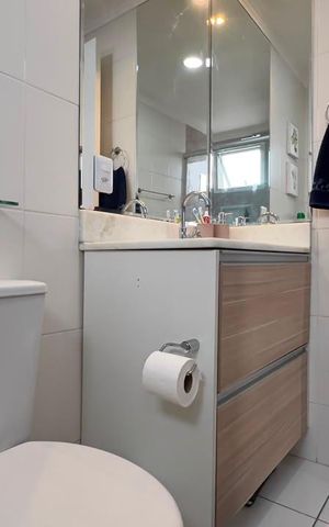 Apartamento à venda com 72m², 3 quartos e 1 vaga Apartamento à venda com 72m², 3 quartos e 1 vagaBanheiro da Suíte