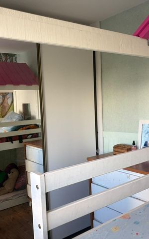 Apartamento à venda com 87m², 2 quartos e 2 vagas Apartamento à venda com 87m², 2 quartos e 2 vagasQuarto