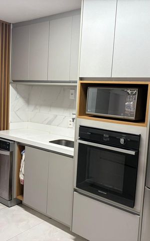 Apartamento à venda com 87m², 2 quartos e 2 vagas Apartamento à venda com 87m², 2 quartos e 2 vagasCozinha