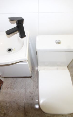 Casa à venda com 265m², 3 quartos e 2 vagasLavabo