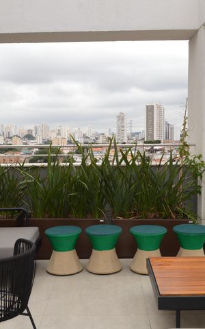 Studio à venda com 20m², 1 quarto e sem vagaÁrea da Piscina