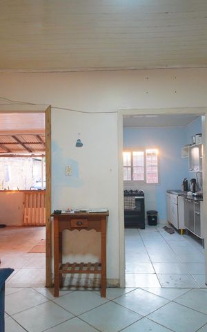 Casa à venda com 80m², 2 quartos e 1 vagaSala