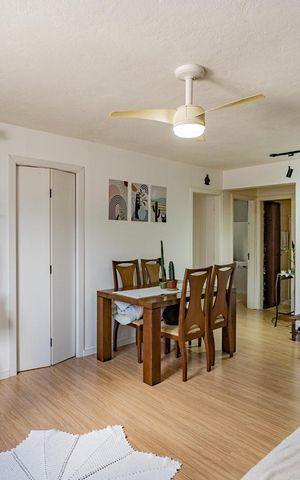 Apartamento à venda com 65m², 3 quartos e 1 vaga Apartamento à venda com 65m², 3 quartos e 1 vagaSala