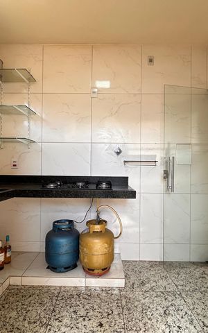 Apartamento para alugar com 76m², 3 quartos e sem vaga