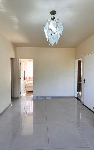 Apartamento para alugar com 76m², 3 quartos e sem vaga