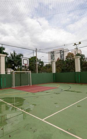 Apartamento para alugar com 189m², 4 quartos e 4 vagas