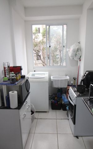 Apartamento à venda com 52m², 2 quartos e 1 vagaCozinha e Área de Serviço