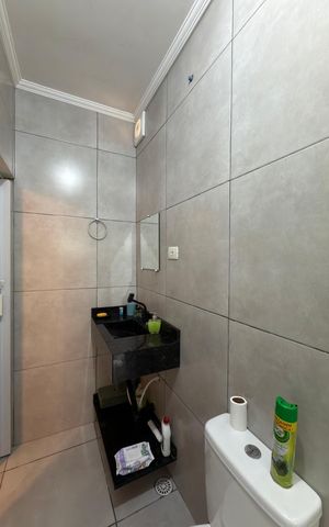 Casa à venda com 100m², 3 quartos e 1 vaga Casa à venda com 100m², 3 quartos e 1 vagaBanheiro Social