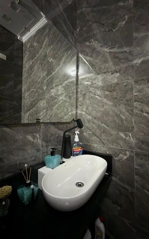Casa à venda com 100m², 3 quartos e 1 vaga Casa à venda com 100m², 3 quartos e 1 vagaQuarto 1 - Suíte Banheiro