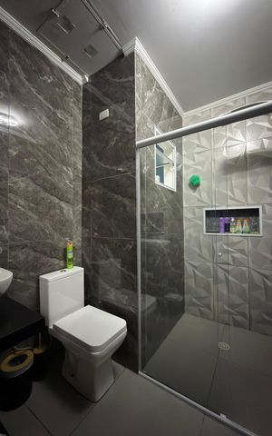 Casa à venda com 100m², 3 quartos e 1 vaga Casa à venda com 100m², 3 quartos e 1 vagaQuarto 1 - Suíte Banheiro