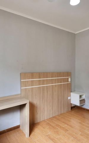 Casa à venda com 321m², 4 quartos e 5 vagas Casa à venda com 321m², 4 quartos e 5 vagasQuarto 2