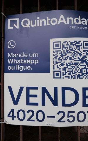 Casa à venda com 143m², 2 quartos e 2 vagasFachada