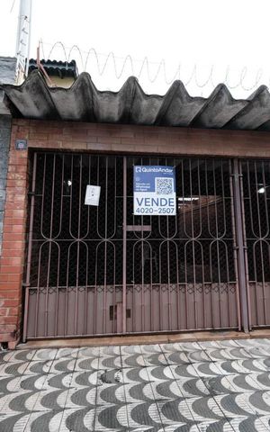 Casa à venda com 143m², 2 quartos e 2 vagasFachada
