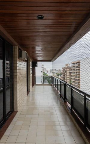 Apartamento à venda com 159m², 3 quartos e 2 vagasVaranda da Sala