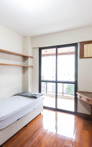 Apartamento à venda com 159m², 3 quartos e 2 vagasQuarto 1