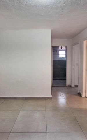 Apartamento para alugar com 55m², 2 quartos e 1 vaga Apartamento para alugar com 55m², 2 quartos e 1 vagaSala
