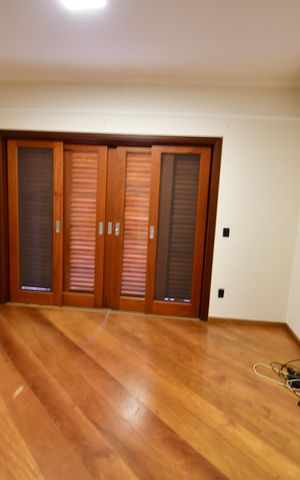 Casa de condomínio para alugar com 470m², 4 quartos e 4 vagasQuarto 4 - Suíte