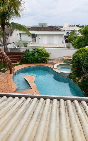 Casa de condomínio para alugar com 470m², 4 quartos e 4 vagasQuarto 2 - Suíte Vista
