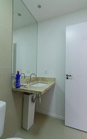 Apartamento à venda com 76m², 2 quartos e 2 vagas Apartamento à venda com 76m², 2 quartos e 2 vagasBanheiro Social