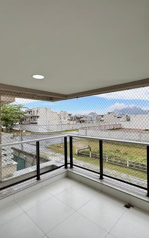 Apartamento para alugar com 78m², 2 quartos e 1 vaga Apartamento para alugar com 78m², 2 quartos e 1 vagaVaranda