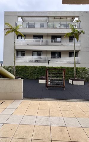 Apartamento para alugar com 78m², 2 quartos e 1 vaga Apartamento para alugar com 78m², 2 quartos e 1 vagaÁrea comum - Playground
