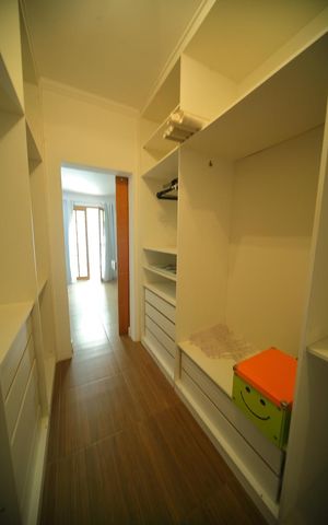 Casa para alugar com 127m², 3 quartos e 2 vagasCloset ( suíte 2 )